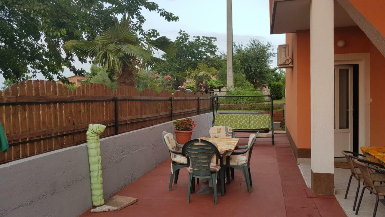 Apartments Davor Umag Exterior photo
